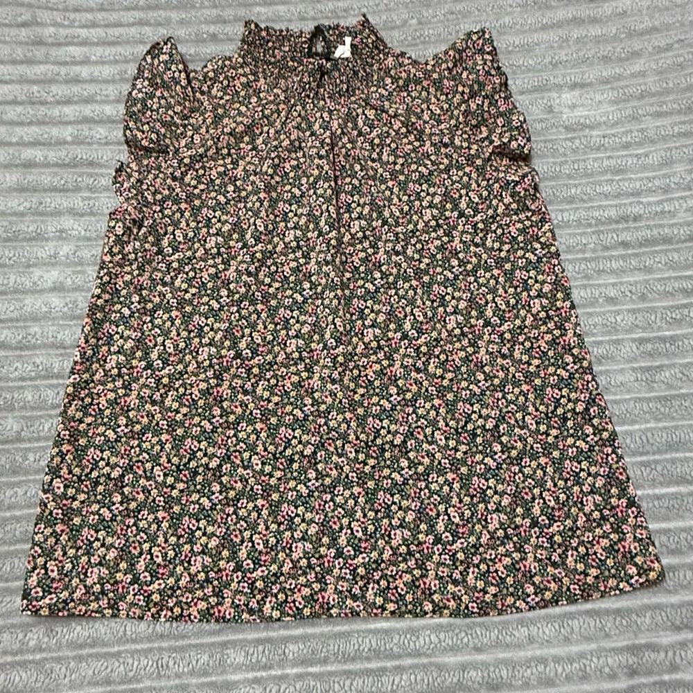 Eesome Multicolor Floral Top